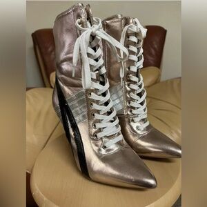 Women's Shoes Kim Lace Up Bootie